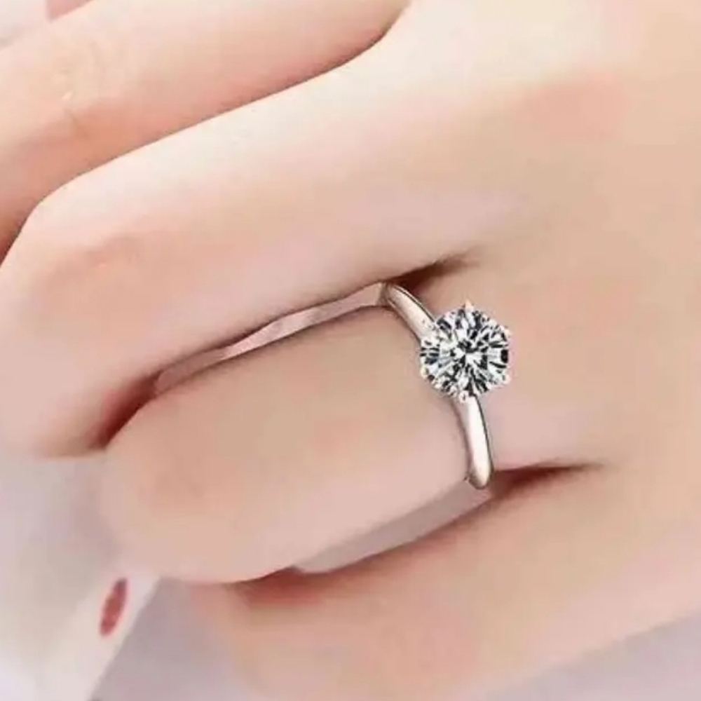 3 carat Silver round Moissanite ring 6 Prong Setting, Size 6